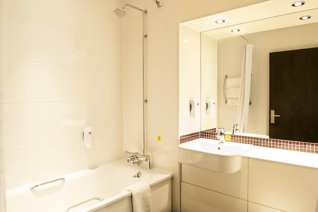 Premier Inn Bath City Centre Bilik gambar